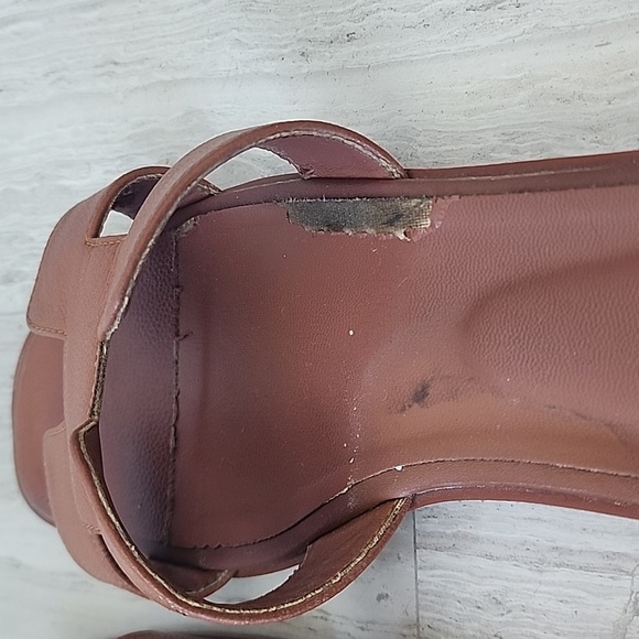 Brown H Sandals - Picture 5 of 8